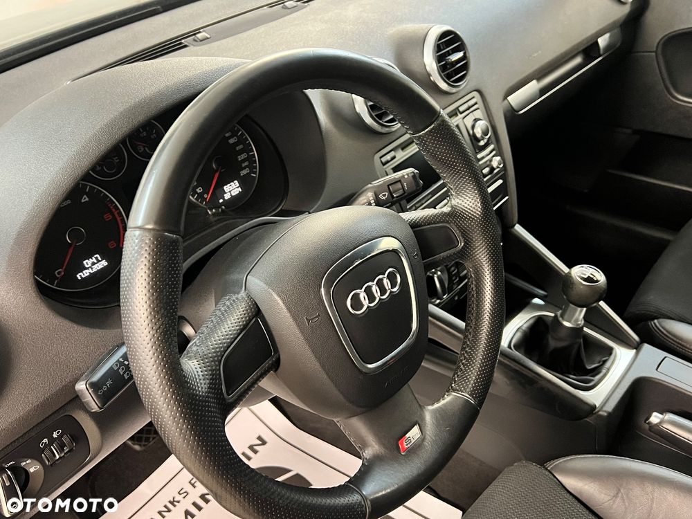 Audi A3 Sportback 2.0 TDI DPF S line Sportpaket (plus) - 7