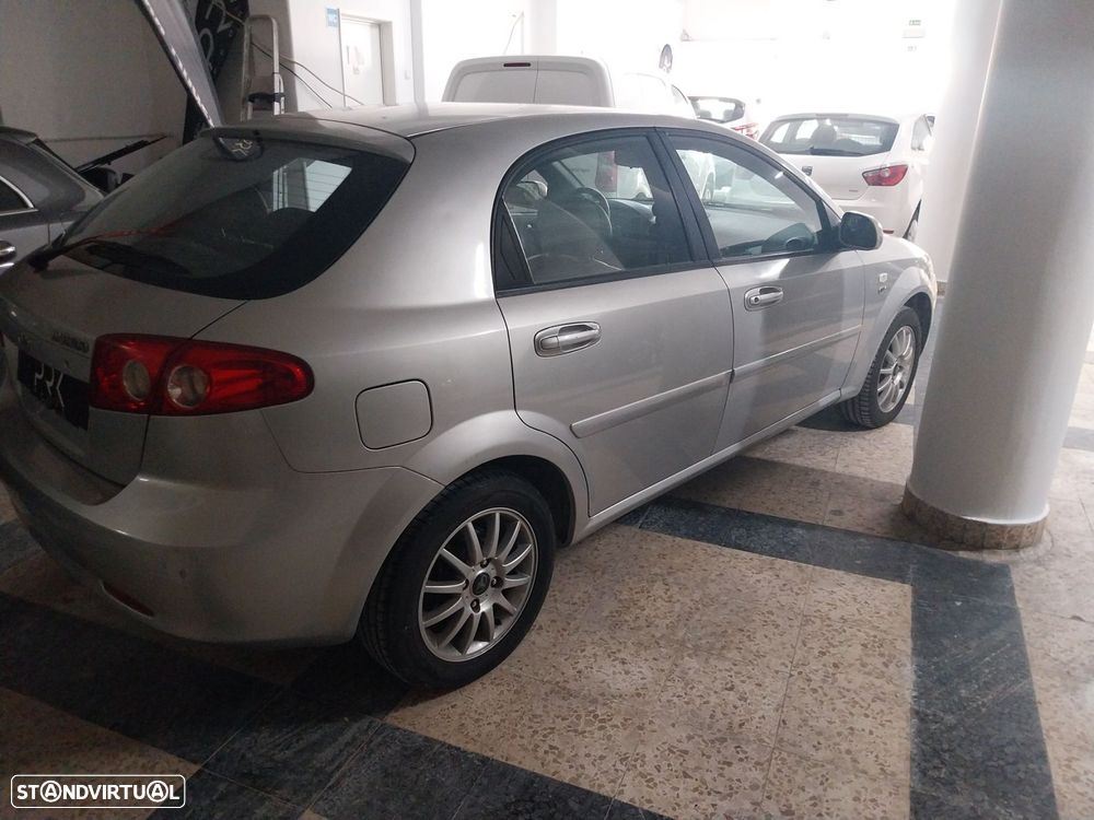 Daewoo Lacetti 1.6 16V CDX - 3