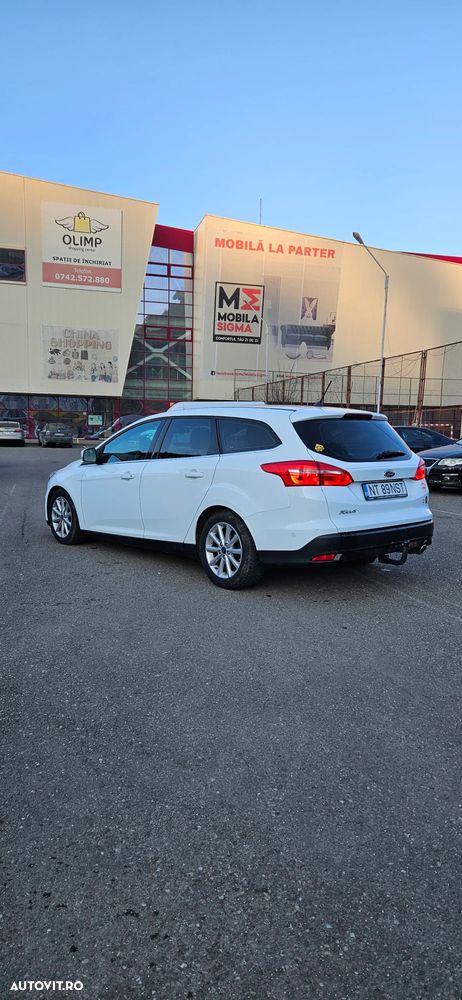 Ford Focus - 5