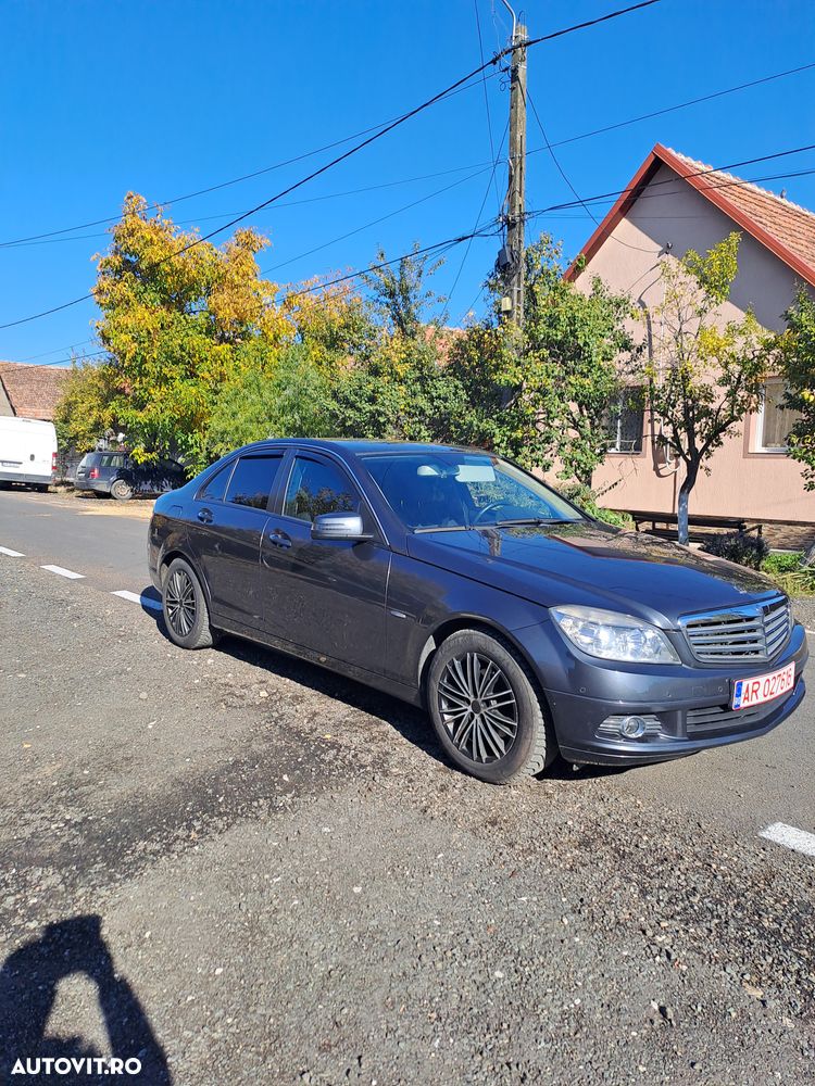 Mercedes-Benz C 180 Kompressor BlueEFFICIENCY - 3