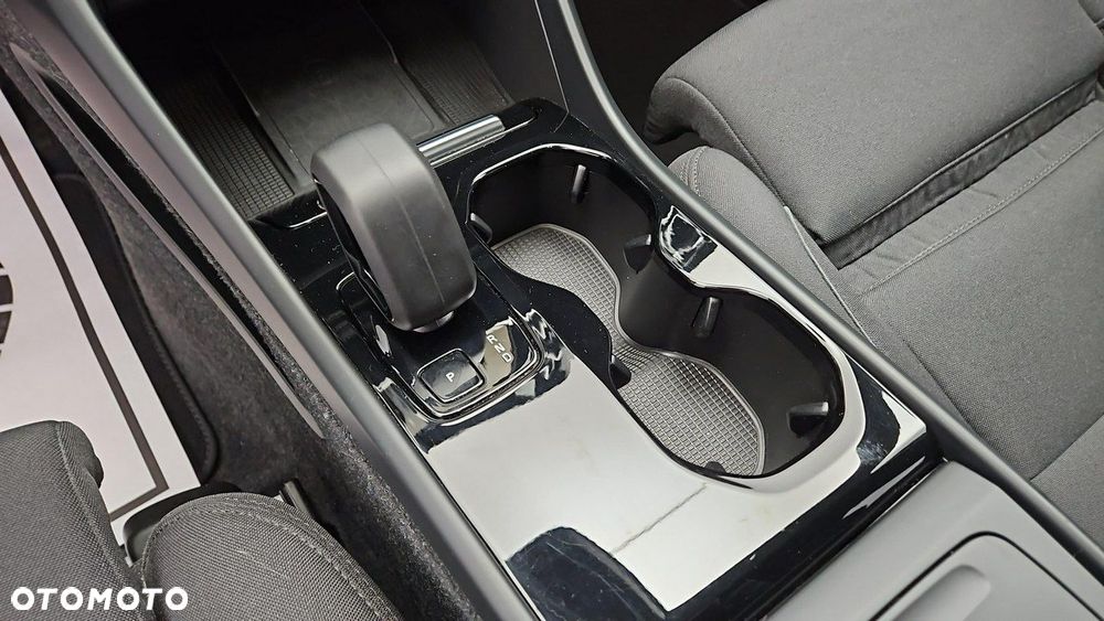 Volvo XC 40 73kWh P6 Recharge Plus - 17