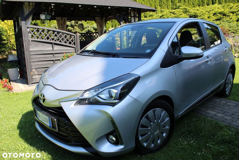 Toyota Yaris 1.0 VVT-i Comfort mit Design-Paket - 11