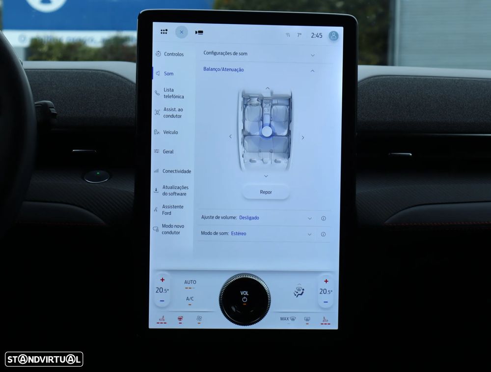 Ford Mustang Mach-E 75.7 kWh Premium AWD - 54