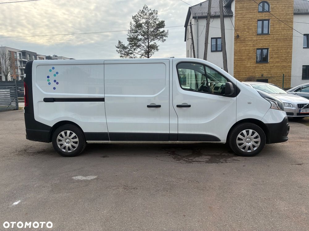 Renault TRAFIC - 4