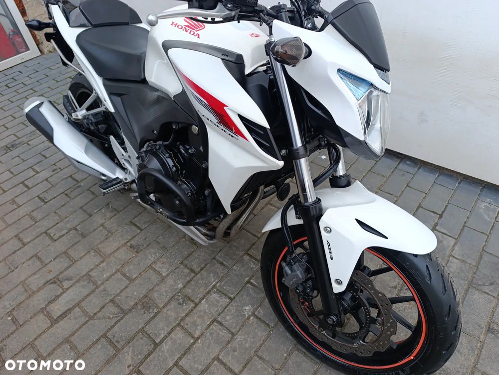 Honda CB - 24