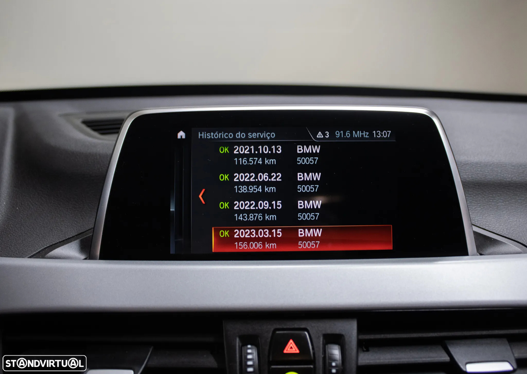 BMW X1 16 d sDrive Advantage - 46