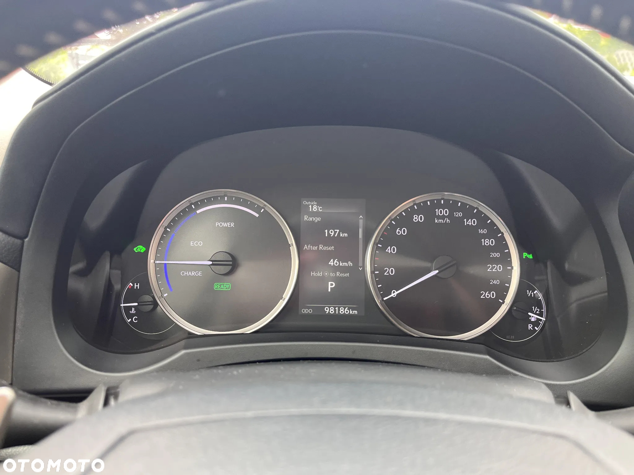Lexus IS 300h Business Edition - 8