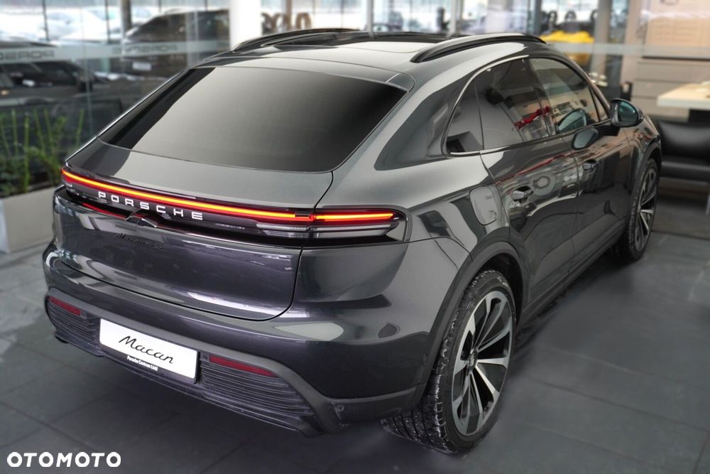 Porsche Macan - 10
