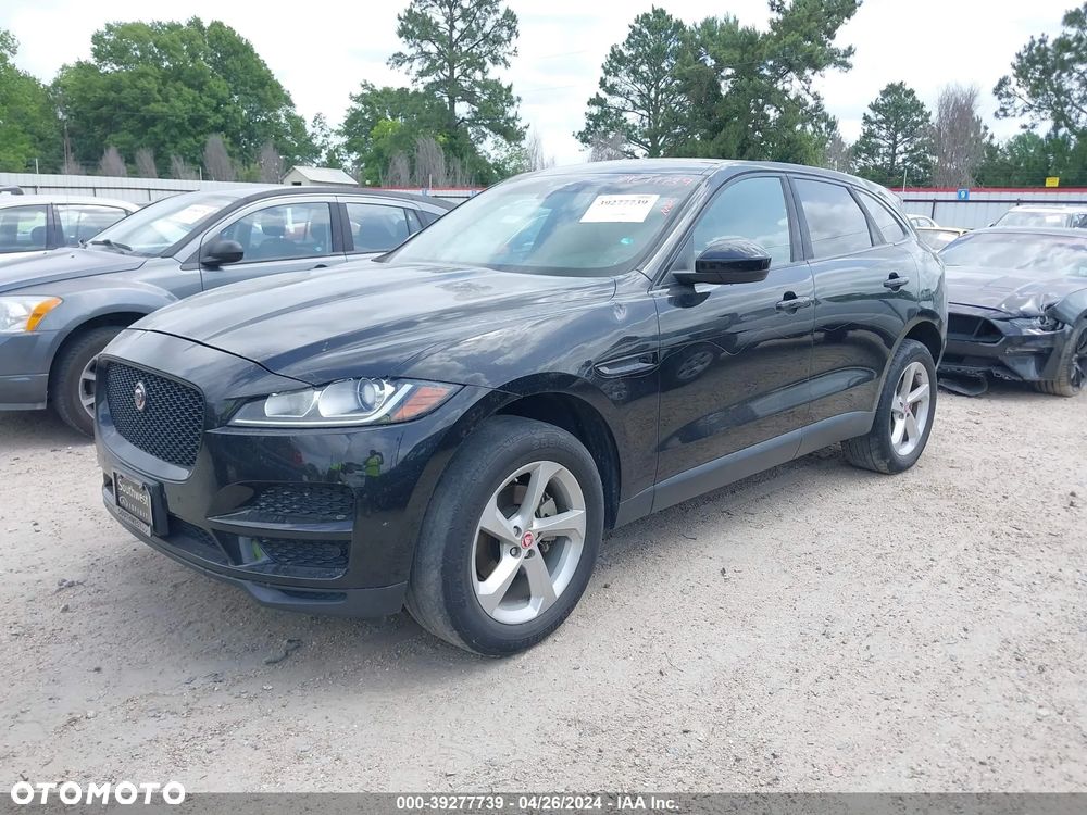 Jaguar F-Pace 25t AWD Prestige - 4