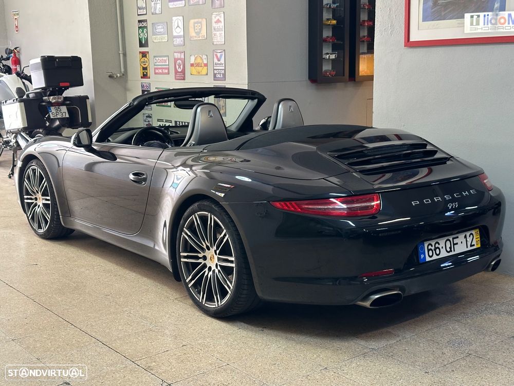 Porsche 911 Série F - 8