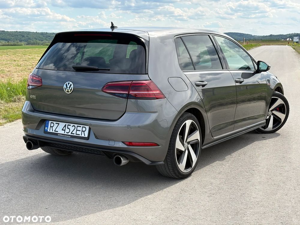 Volkswagen Golf GTI (BlueMotion Technology) DSG - 7
