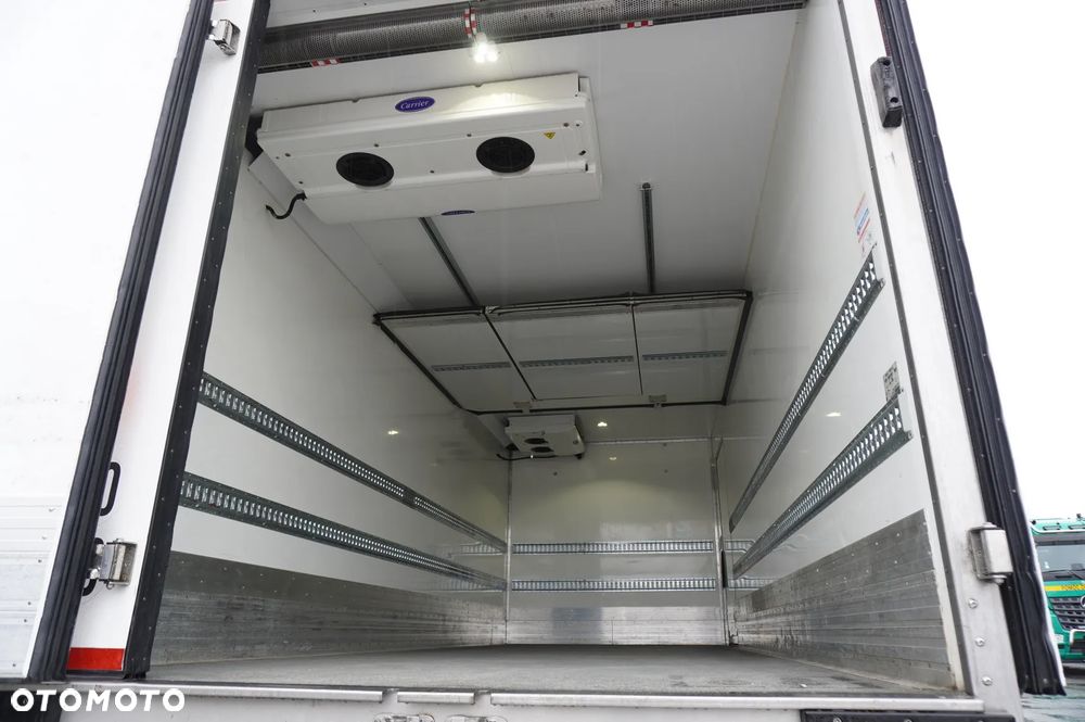 Renault D210 12T / Chłodnia Bitemperatura / 10 sztuk - 11