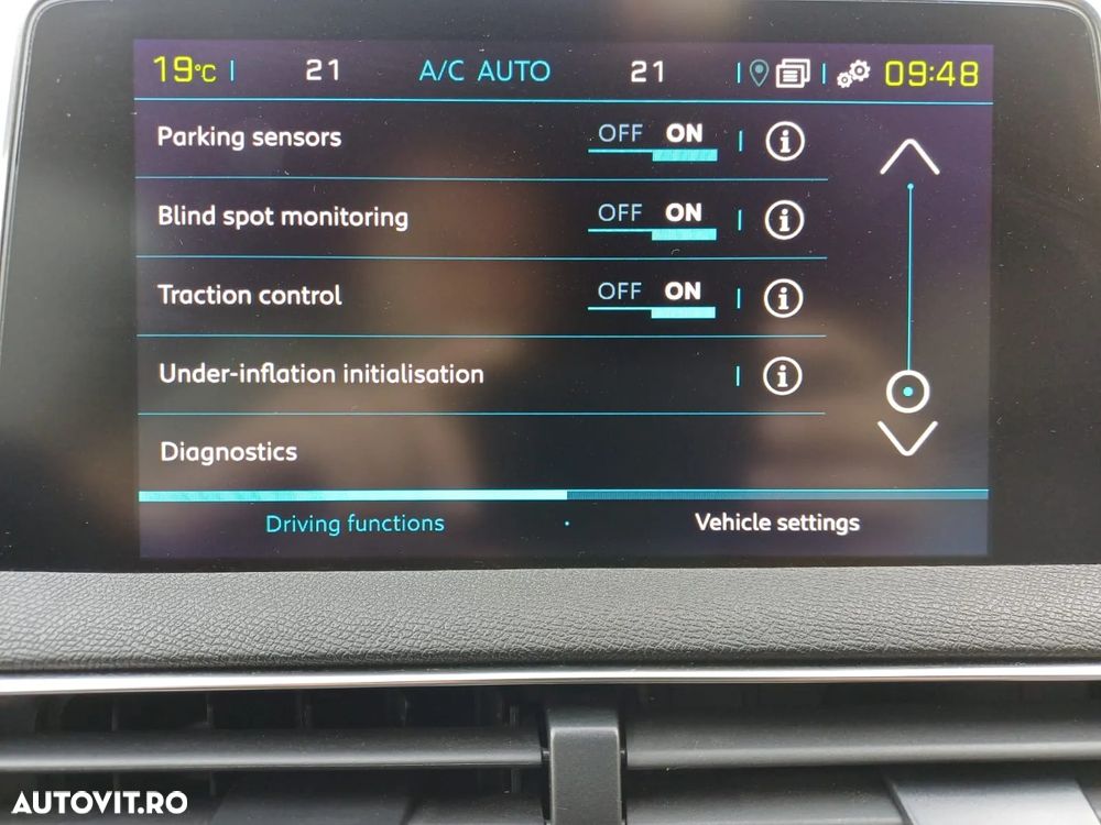 Peugeot 3008 PHEV 180 EAT8 Allure Pack - 21
