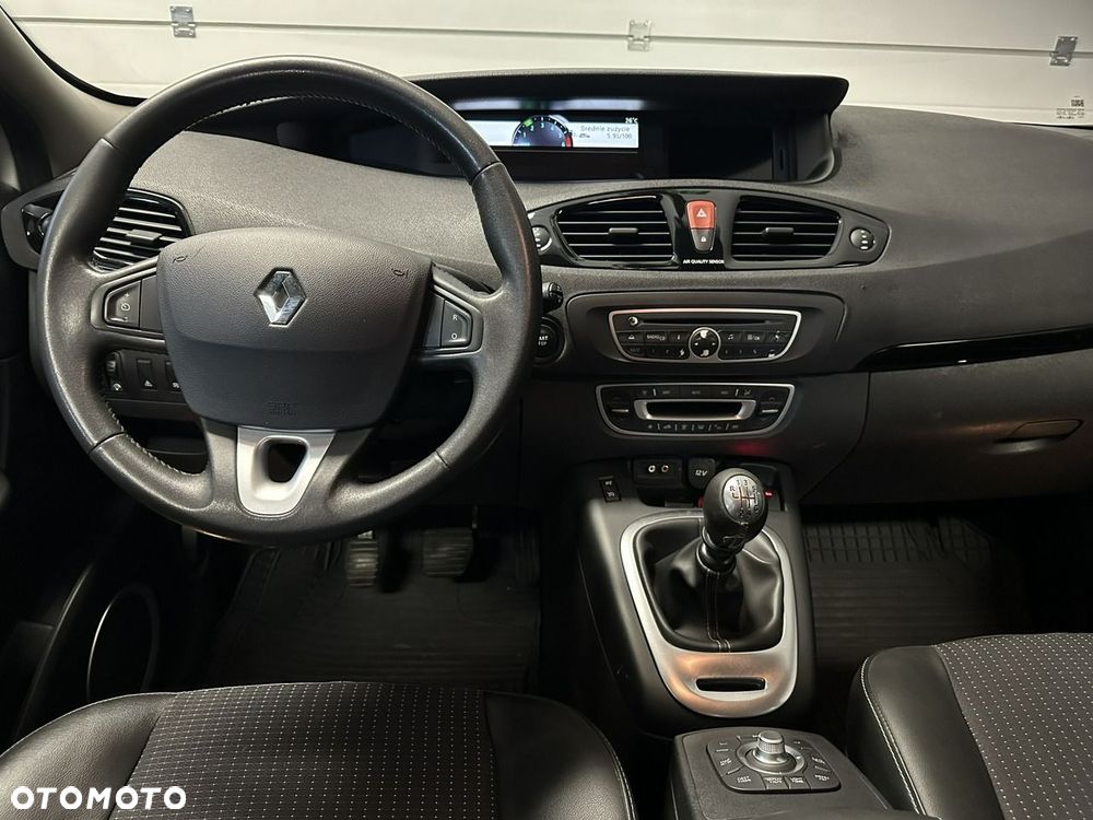 Renault Scenic - 10