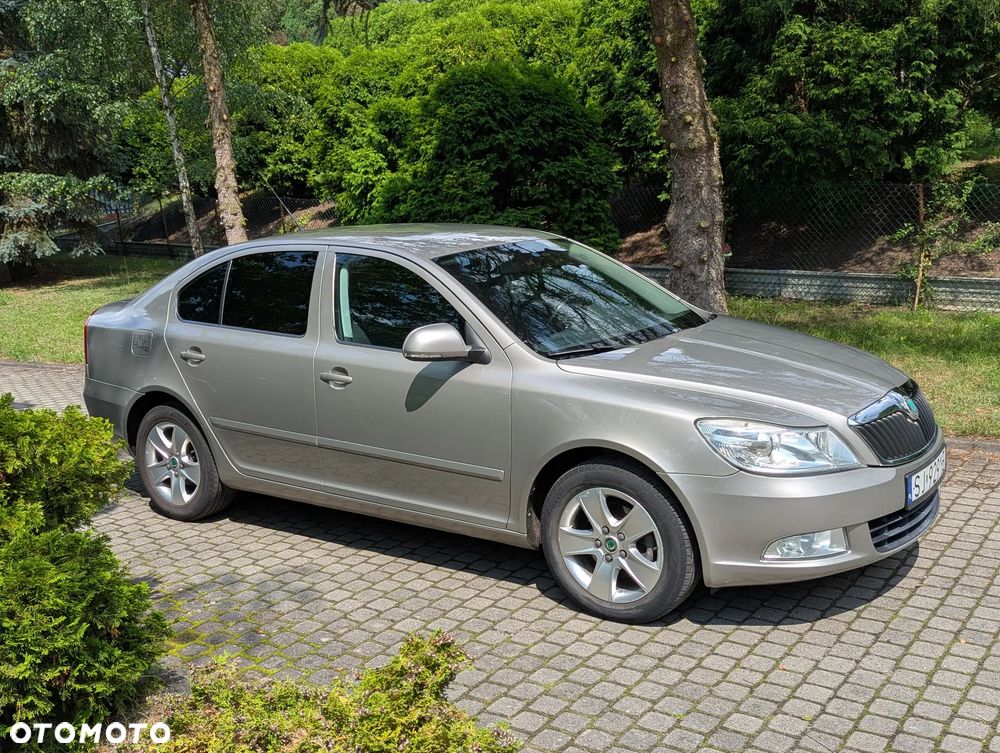 Skoda Octavia 2.0 TDI Elegance DSG - 11