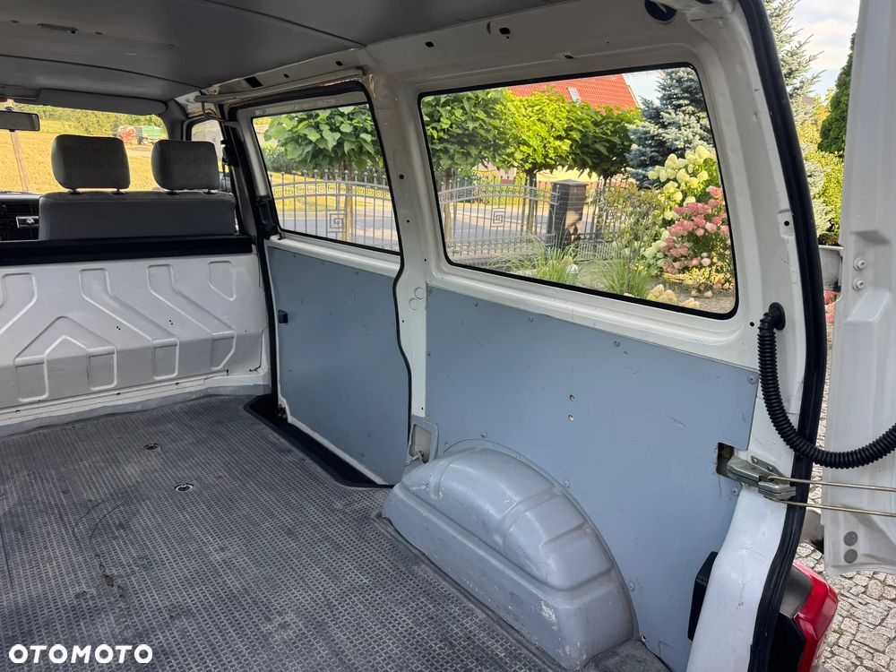 Volkswagen Transporter Standard - 26