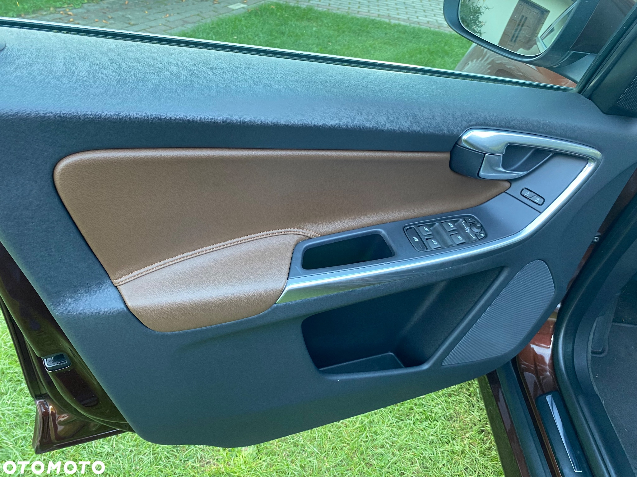 Volvo XC 60 - 11