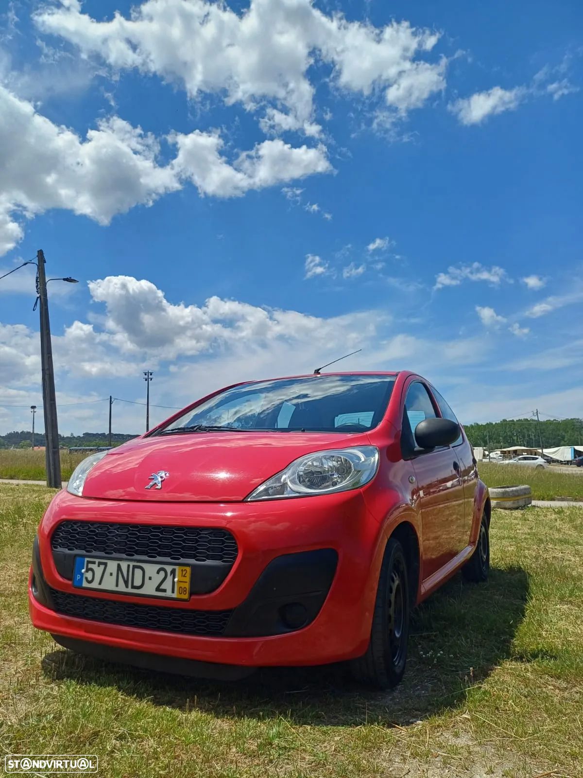 Peugeot 107 1.0 Urban - 1