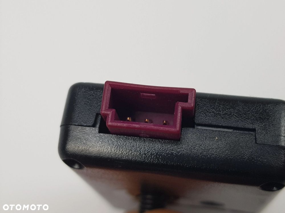 NOWY ORYGINALNY Wzmacniacz Moduł Antenowy BMW F22 F30 F32 M3 F80 9231442 - 7