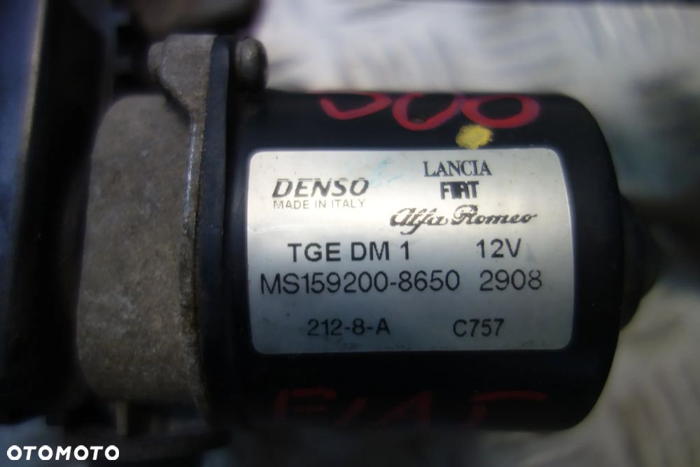 MECHANIZM WYCIERACZEK FIAT 500 - 3