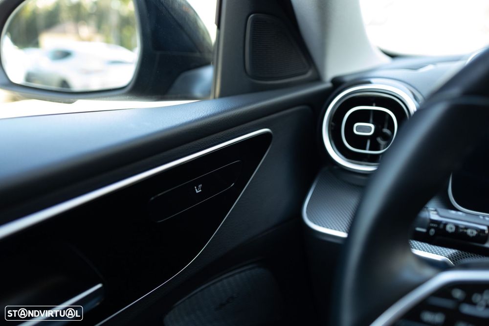 Mercedes-Benz C 300 e Avantgarde - 23