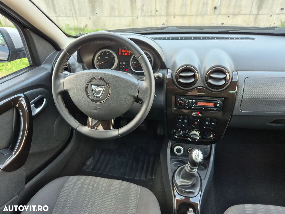 Dacia Duster dCi 110 FAP 4x4 Laureate - 12