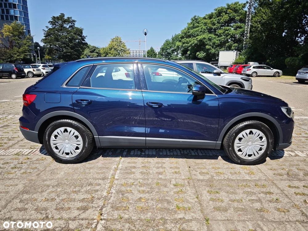 Audi Q3 40 TFSI Quattro S tronic - 4