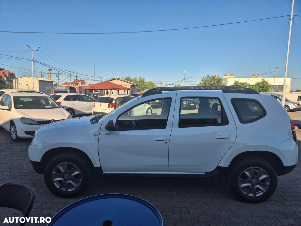 Dacia Duster 1.6 4x2 Laureate - 12