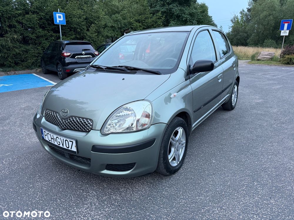 Toyota Yaris 1.0 Sol - 1