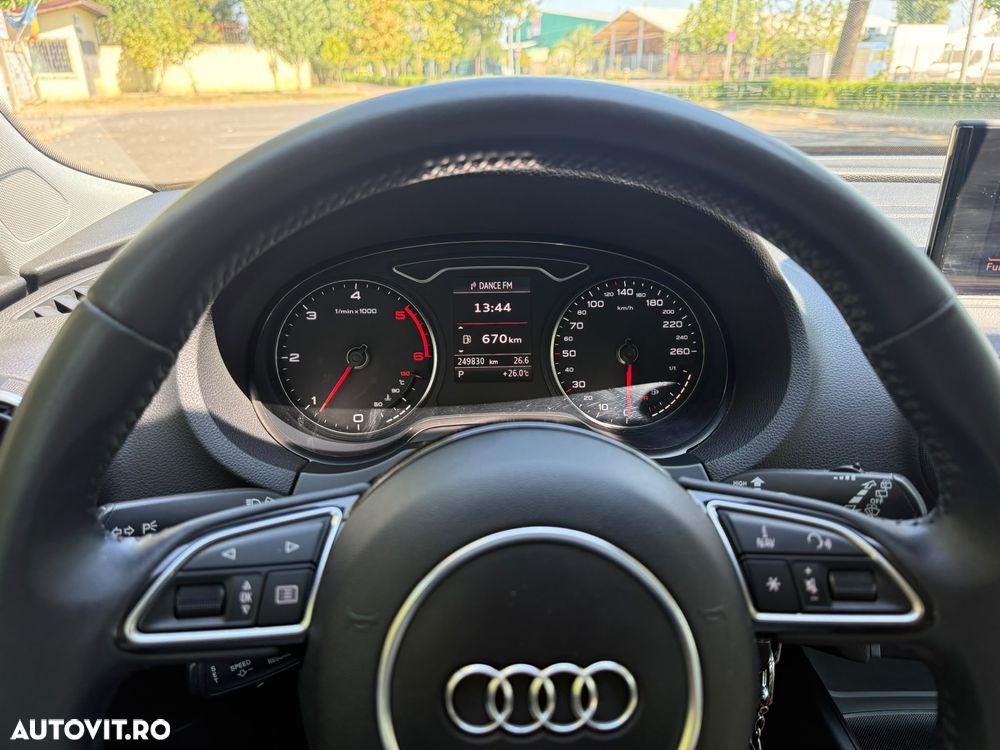 Audi A3 Sportback - 5