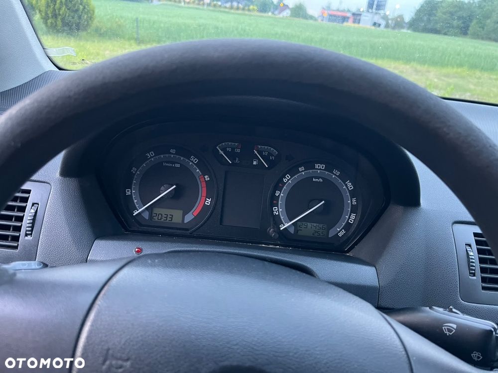 Skoda Fabia 1.4 16V Classic - 13