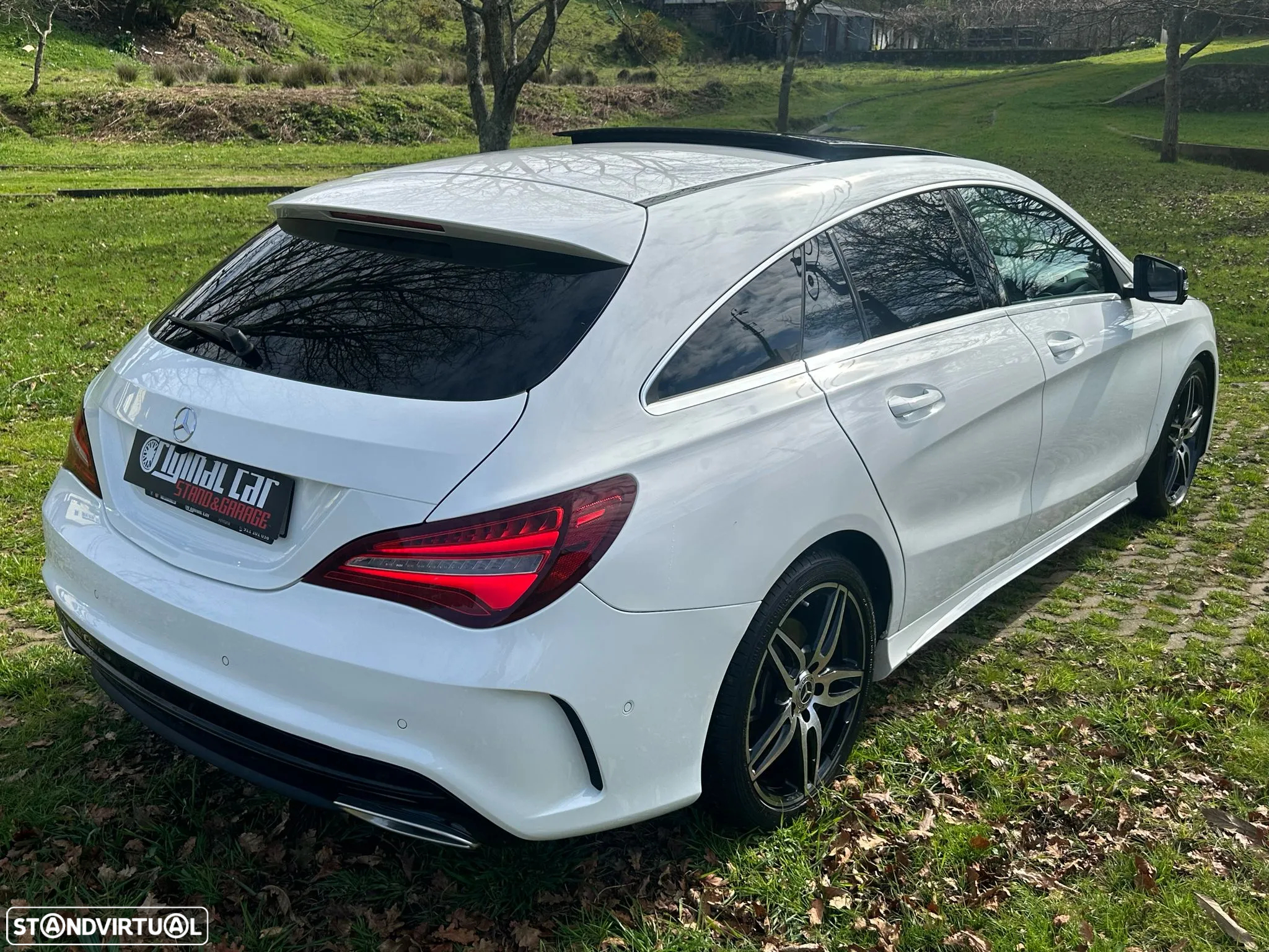 Mercedes-Benz CLA 180 d Shooting Brake AMG Line - 26