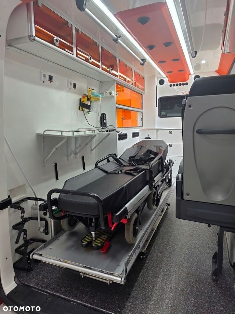 Volkswagen CRAFTER - 10