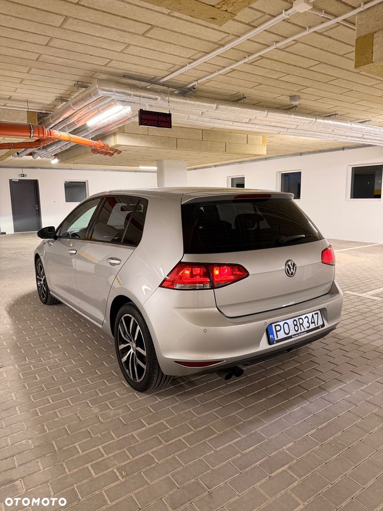 Volkswagen Golf 1.4 TSI BMT Comfortline DSG - 5