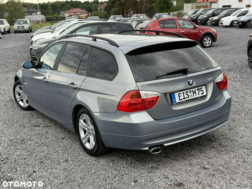 BMW Seria 3 318i Edition Exclusive - 2
