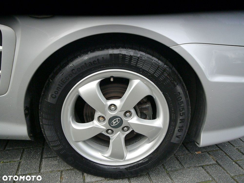 Hyundai Coupe - 13