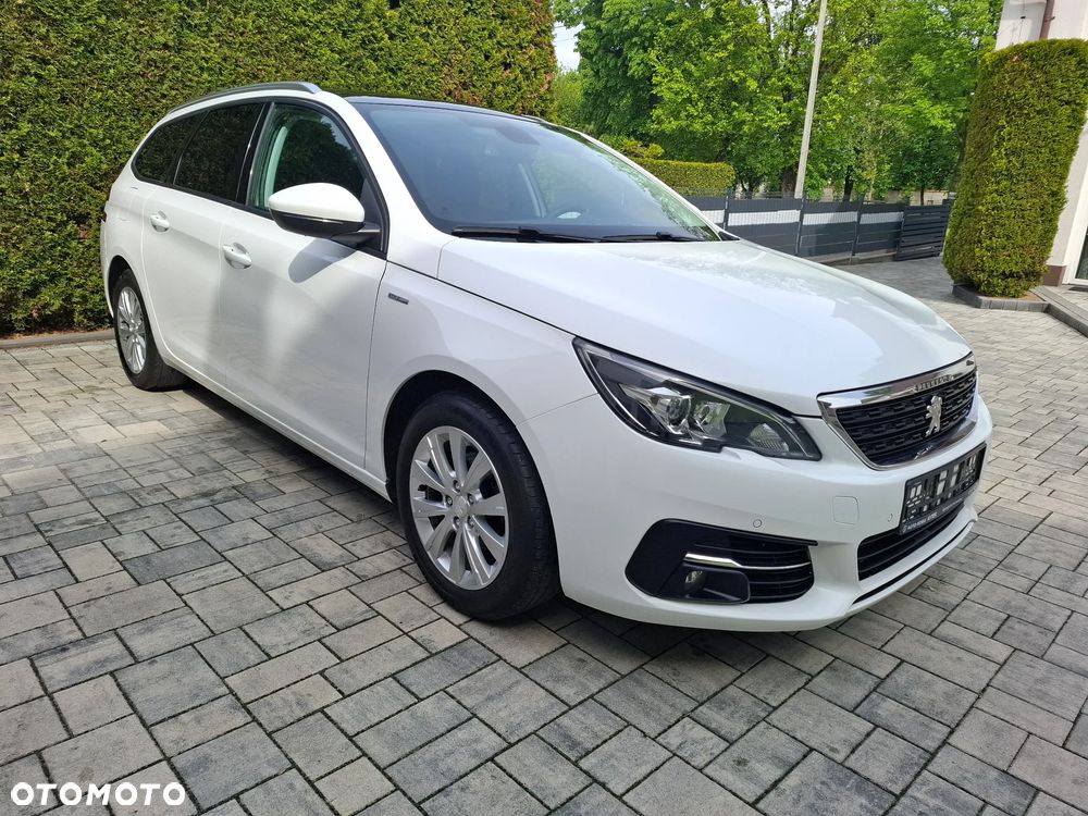 Peugeot 308 - 3
