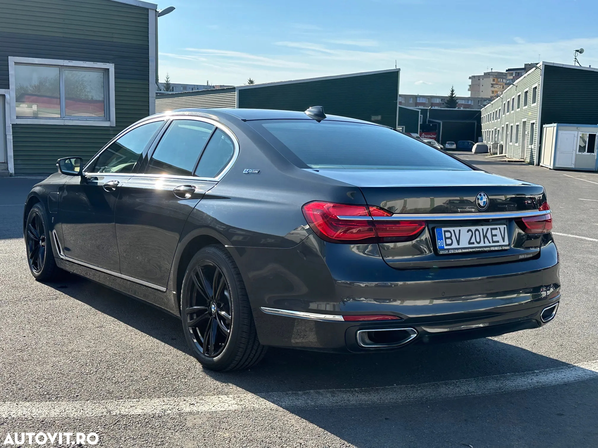 BMW Seria 7 - 37