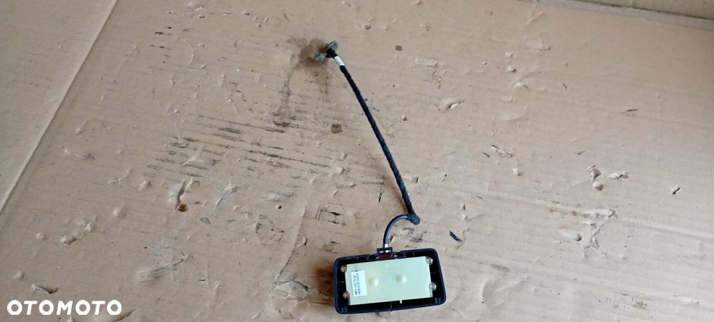 Antena dachowa radia GPS wzmacniacz Ford Kuga MK2 AM5T-19C175-AC - 4