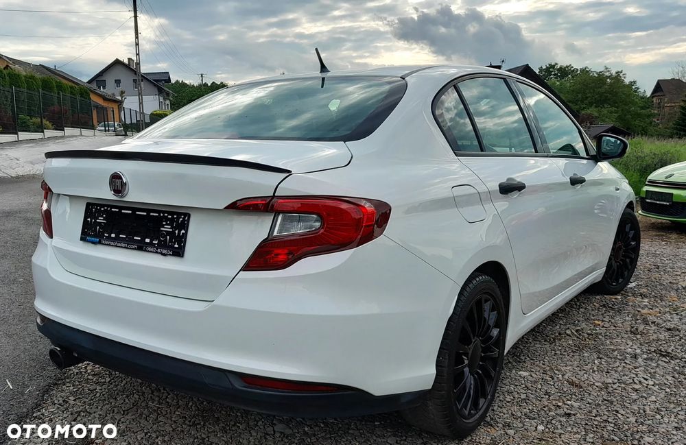 Fiat Tipo 1.4 16V More - 9