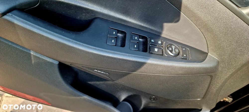 Hyundai Tucson blue 1.6 GDi 2WD Advantage - 11