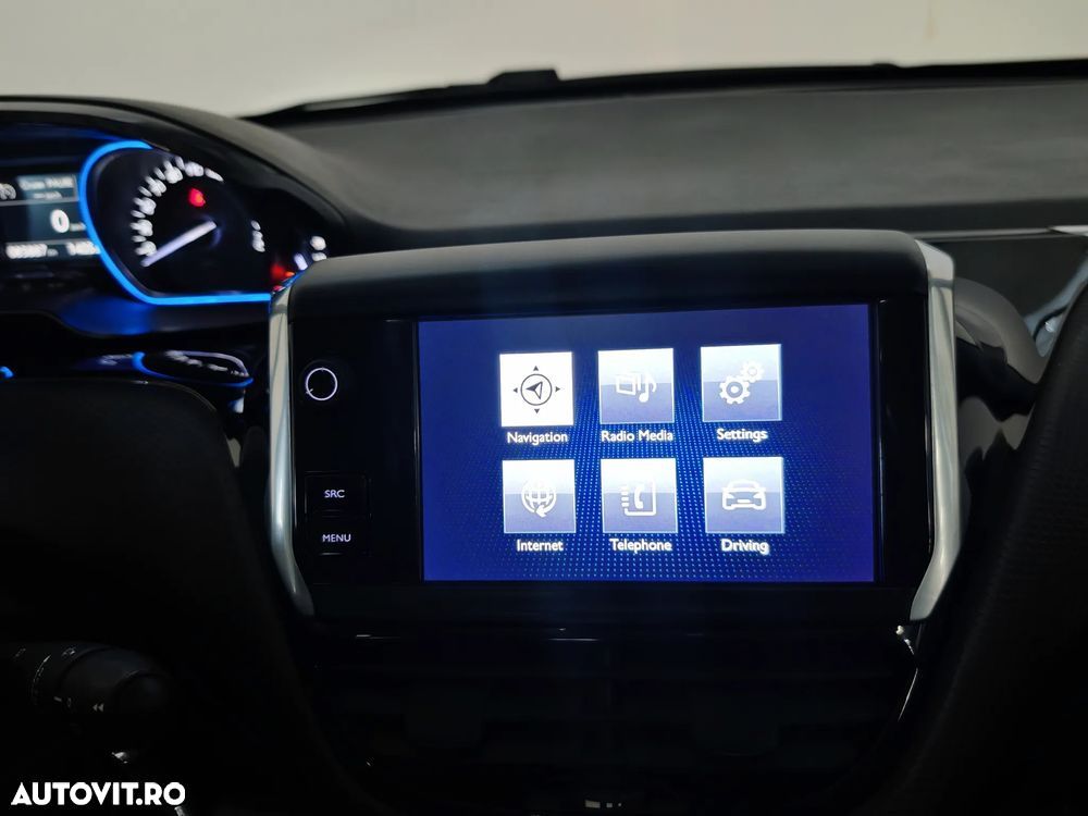 Peugeot 2008 PureTech 110 Stop&Start EAT6 Allure - 14