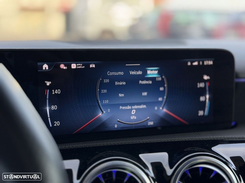 Mercedes-Benz A 200 d AMG Line Aut. - 33