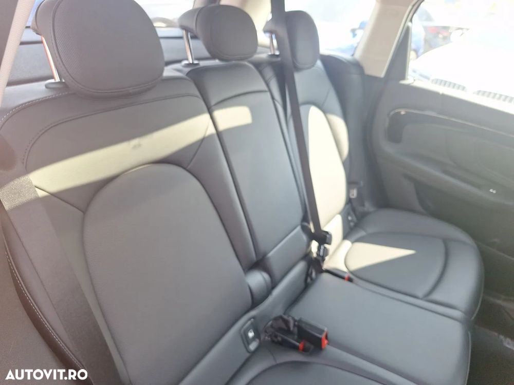 Mini Countryman - 13