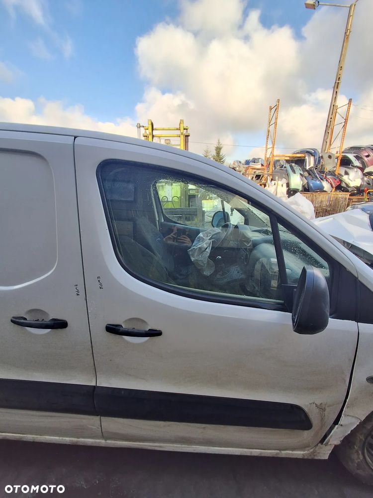 PEUGEOT PARTNER 08- DRZWI PRAWE PRZEDNIE PRZOD - 2