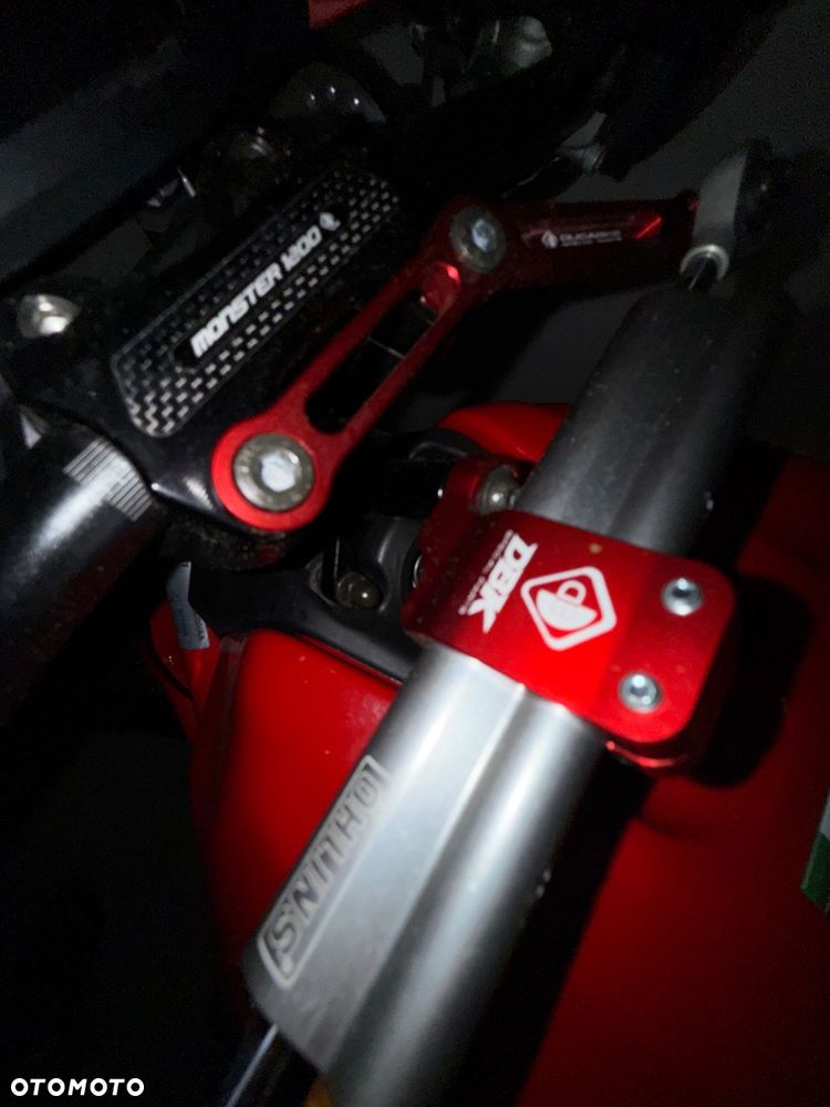 Ducati Monster - 15