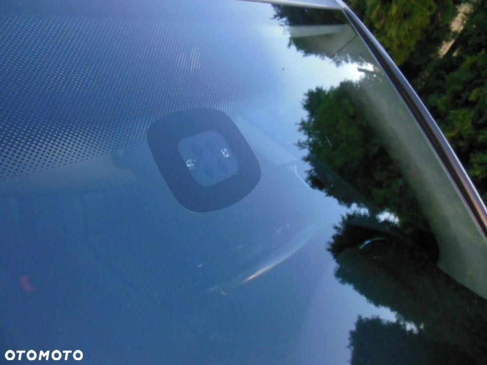 Volkswagen Golf 1.6 TDI DPF MATCH - 33