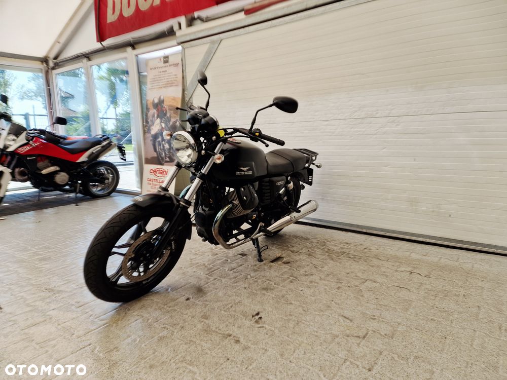 Moto Guzzi V7 - 8