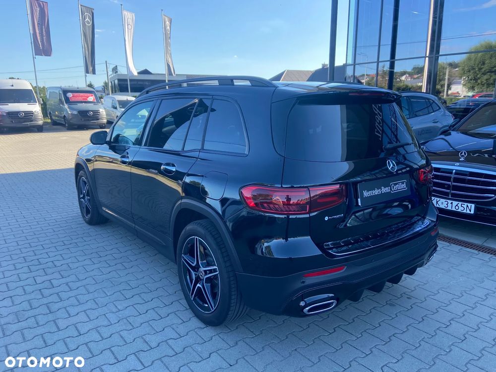 Mercedes-Benz GLB 200 AMG Line 7G-DCT - 5