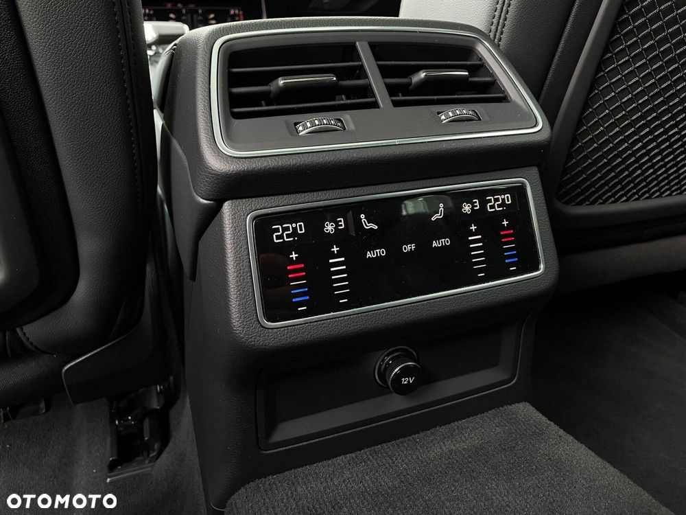 Audi A6 Avant - 14